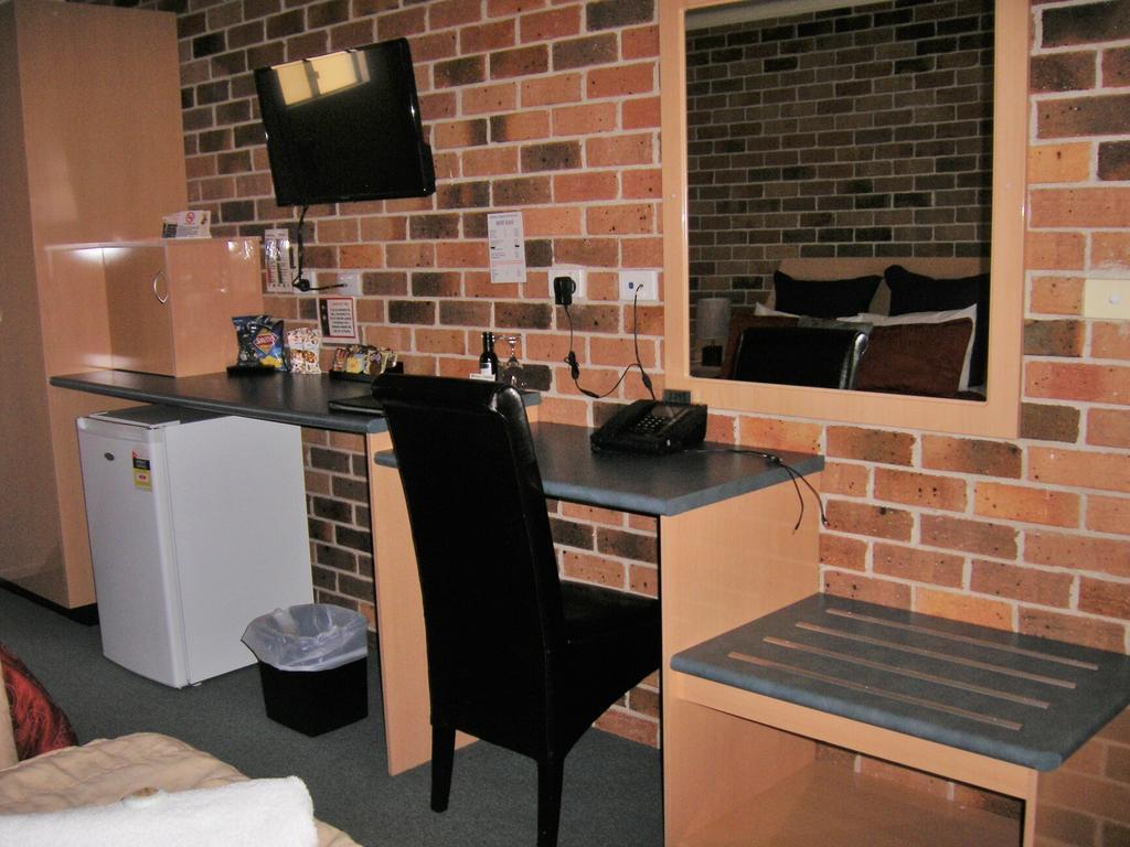 Inverell Terrace Motor Lodge Екстер'єр фото
